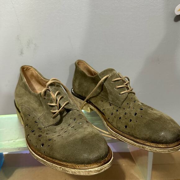 Miz Mooz Handcrafted Suede Oxford Chic Brogue Perforation Flat Loafers Shoes 9.5 - Picture 5 of 9